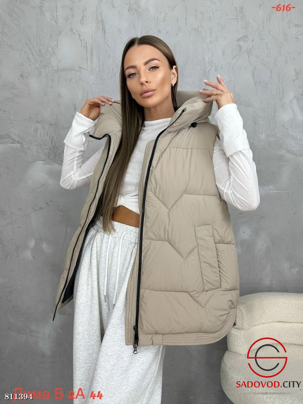 Жилет женский с капюшоном - Bruno фото 6