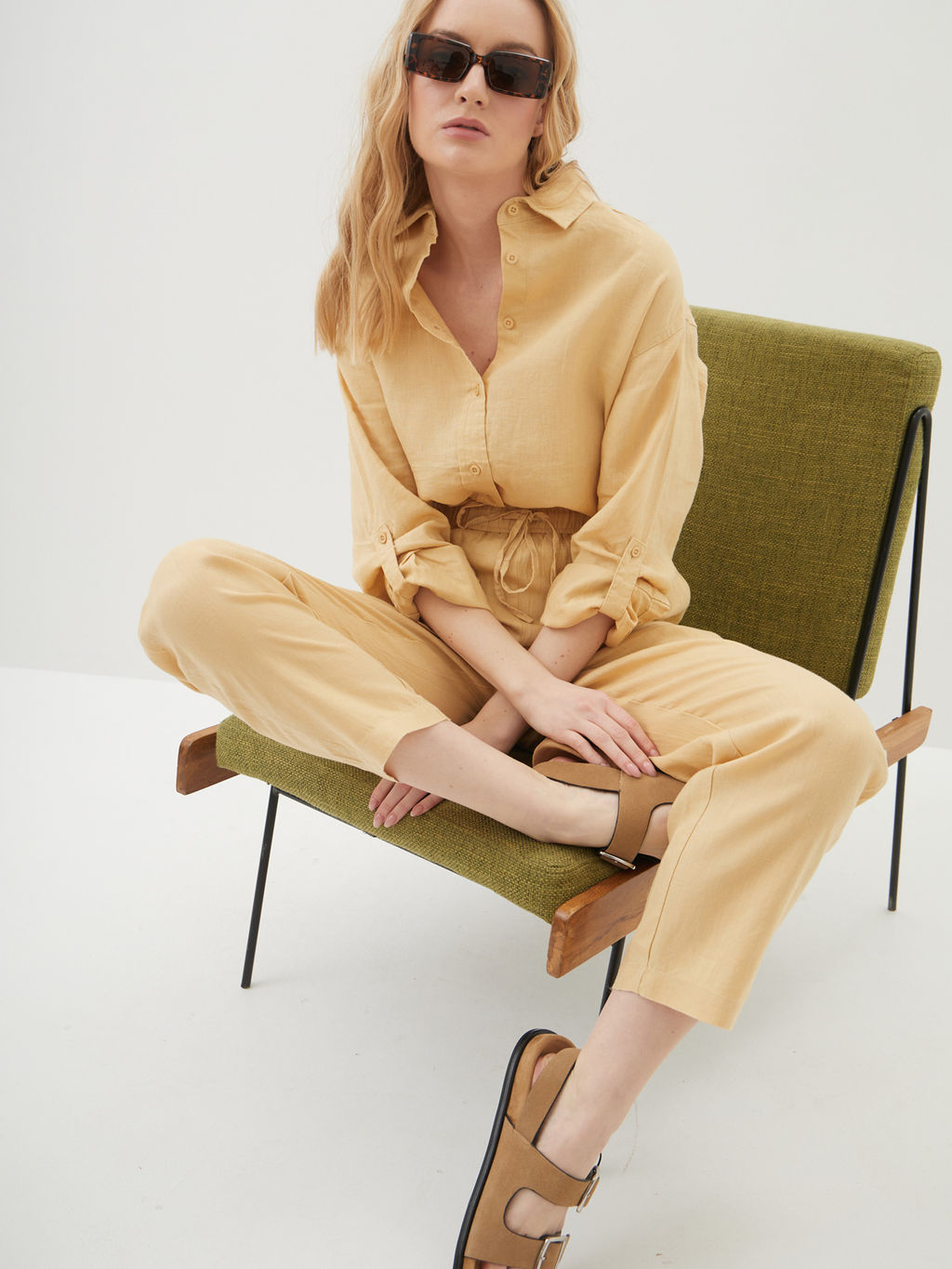 Женская льняная Рубашка - Mossmore фото 40