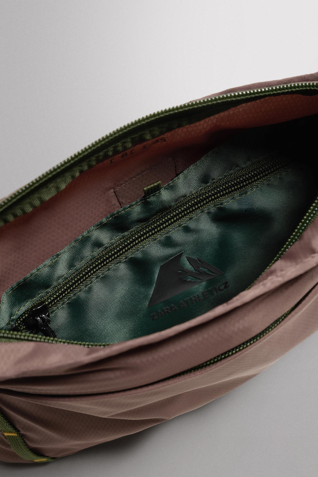 SPORTS CROSSBODY BAG - Zara фото 5