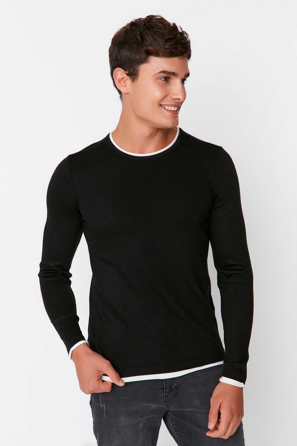 Trendyolmilla Man Lacivert Erkek Slim Fit Dar Kesim Kontrast Yaka Biyeli Kazak TMNAW21KZ2499  фото 6