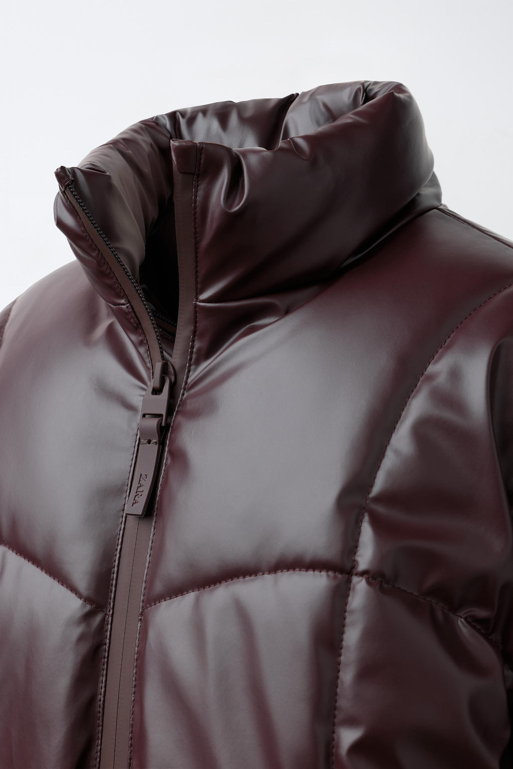 CAZADORA ACOLCHADA BRILLO WATER REPELLENT / Marr?n - Zara фото 3