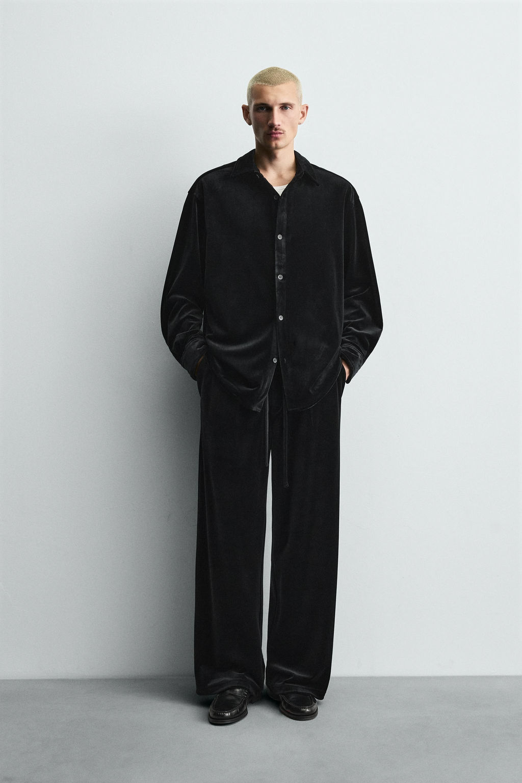 RELAXED FIT VELVET TROUSERS