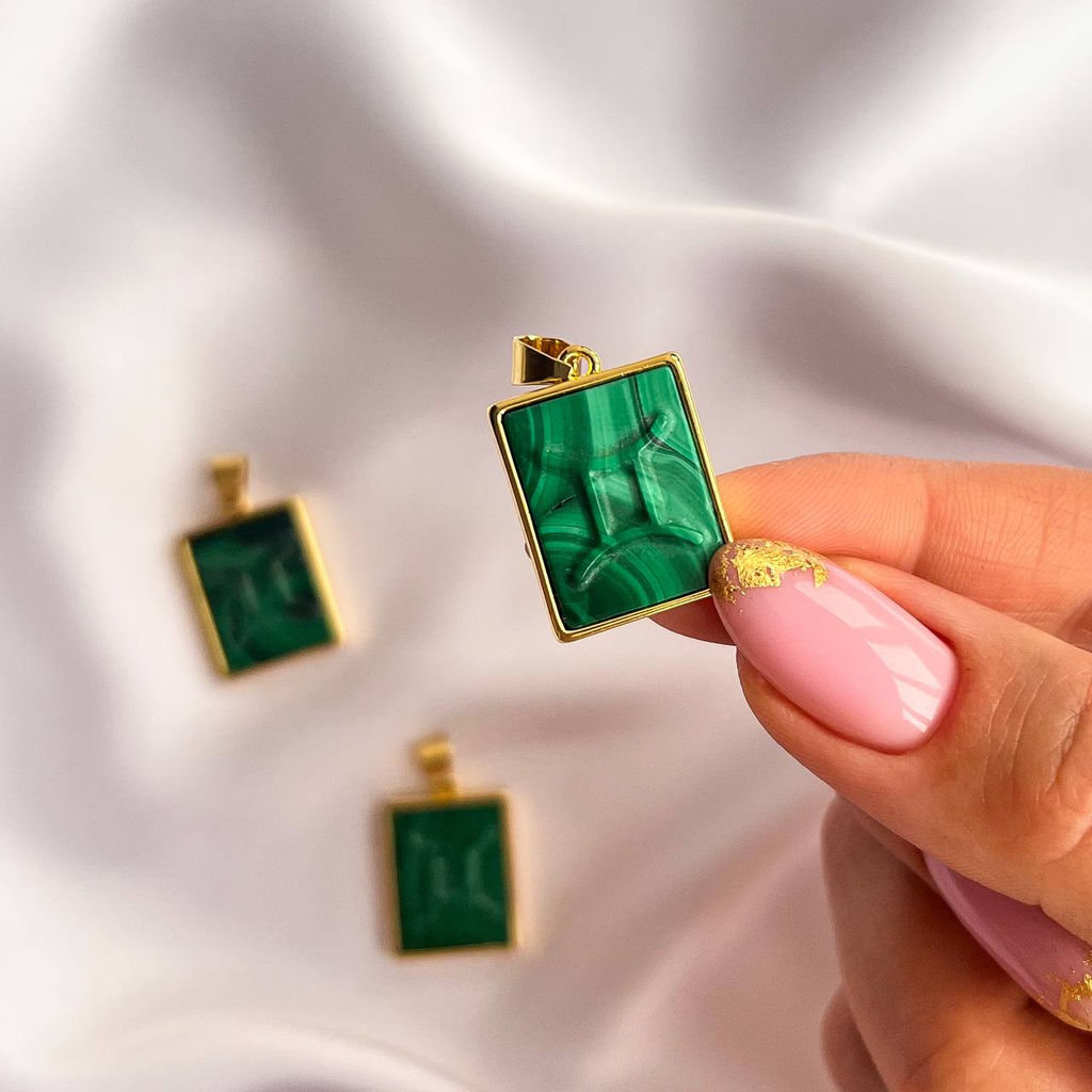 Кулон со знаком зодиака "Близнецы" из Малахита