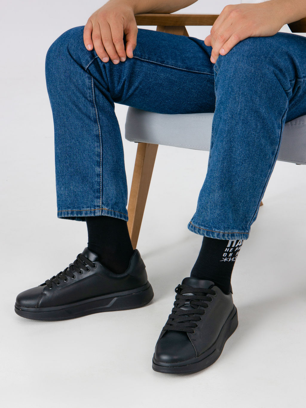 Цена за 5 пар! Носки мужские черные с надписью Папа не ругает... - Mark formelle фото 4