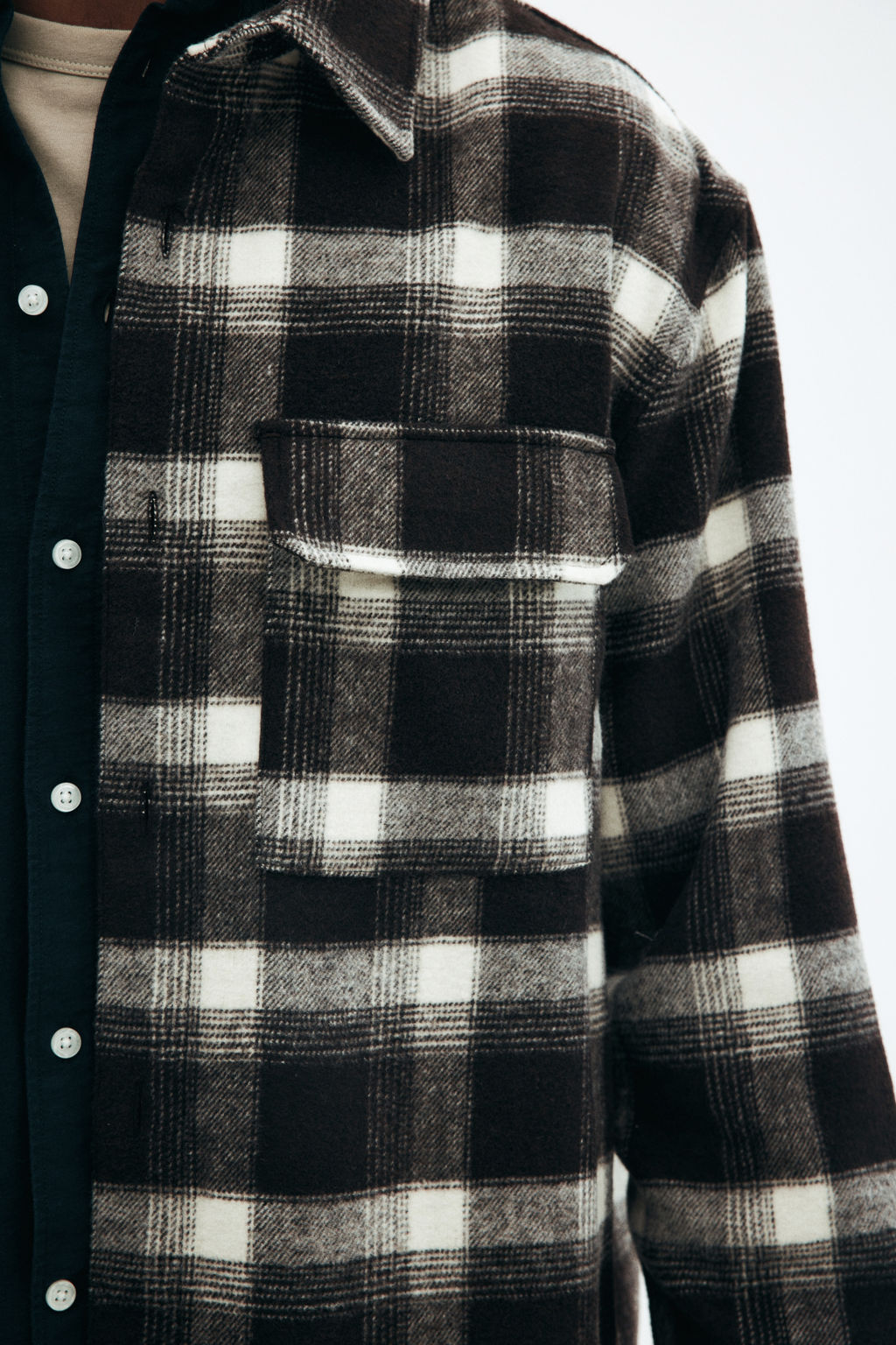 Sobrecamisa de franela Regular Fit - H&m фото 7
