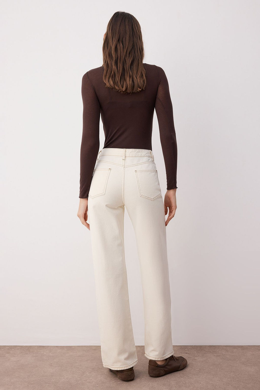 TRENDYOLMILLA Ekru Yuksek Bel Wide Leg Jeans TWOAW24JE00274  фото 4