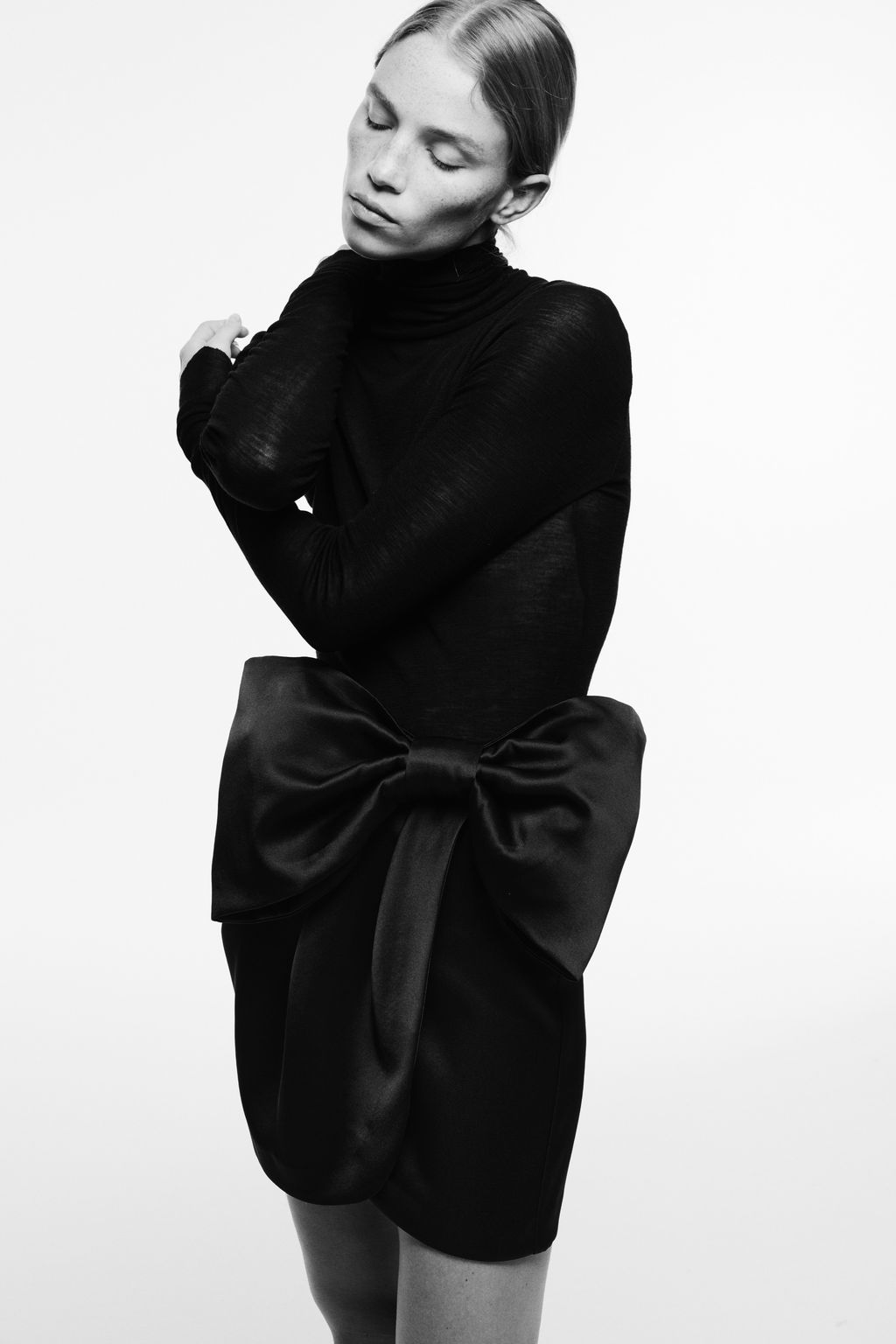 Falda de sat?n con lazo - H&m фото 3