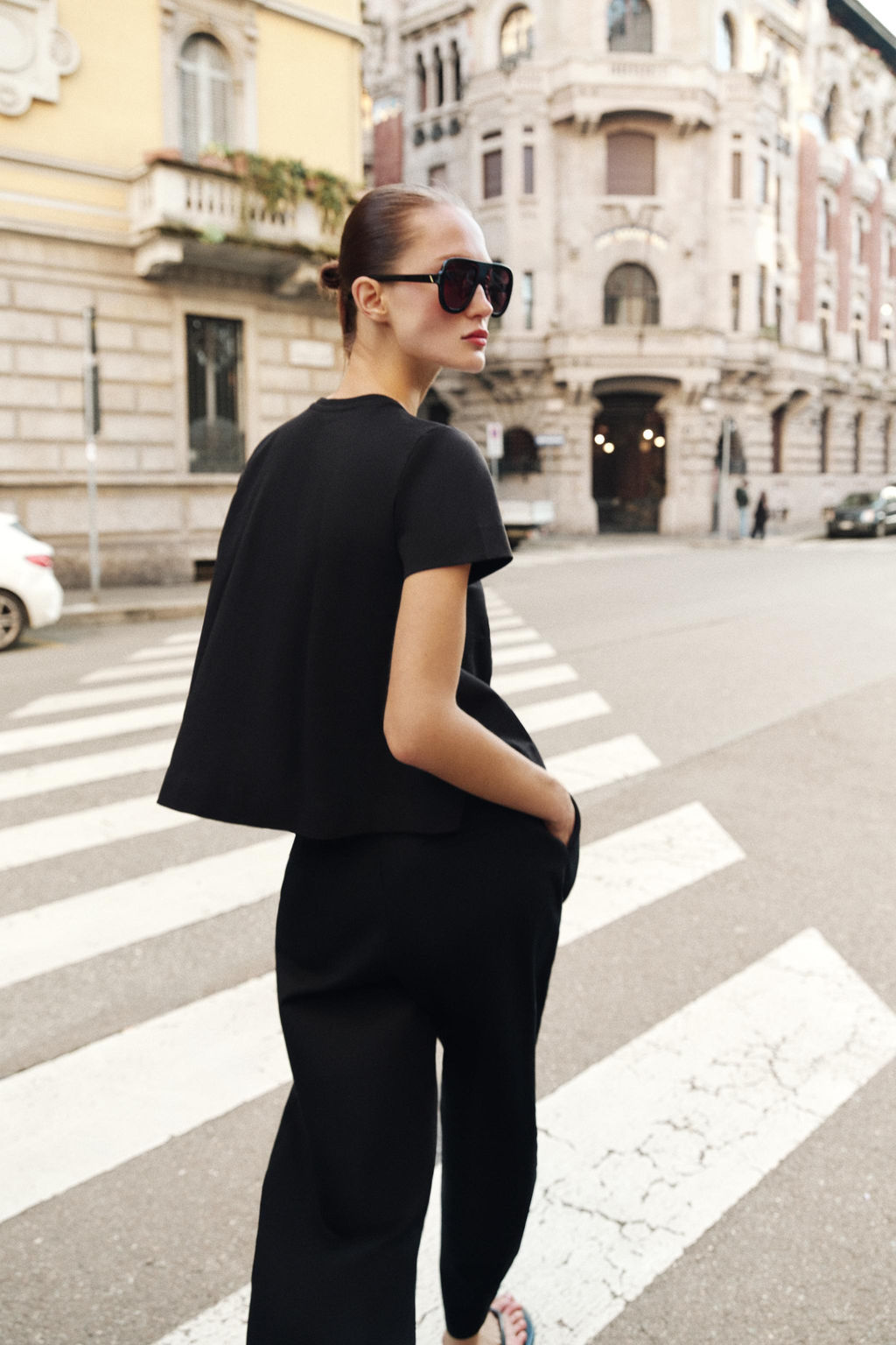 CAMISETA MANGA CORTA / Carb?n - Zara фото 3