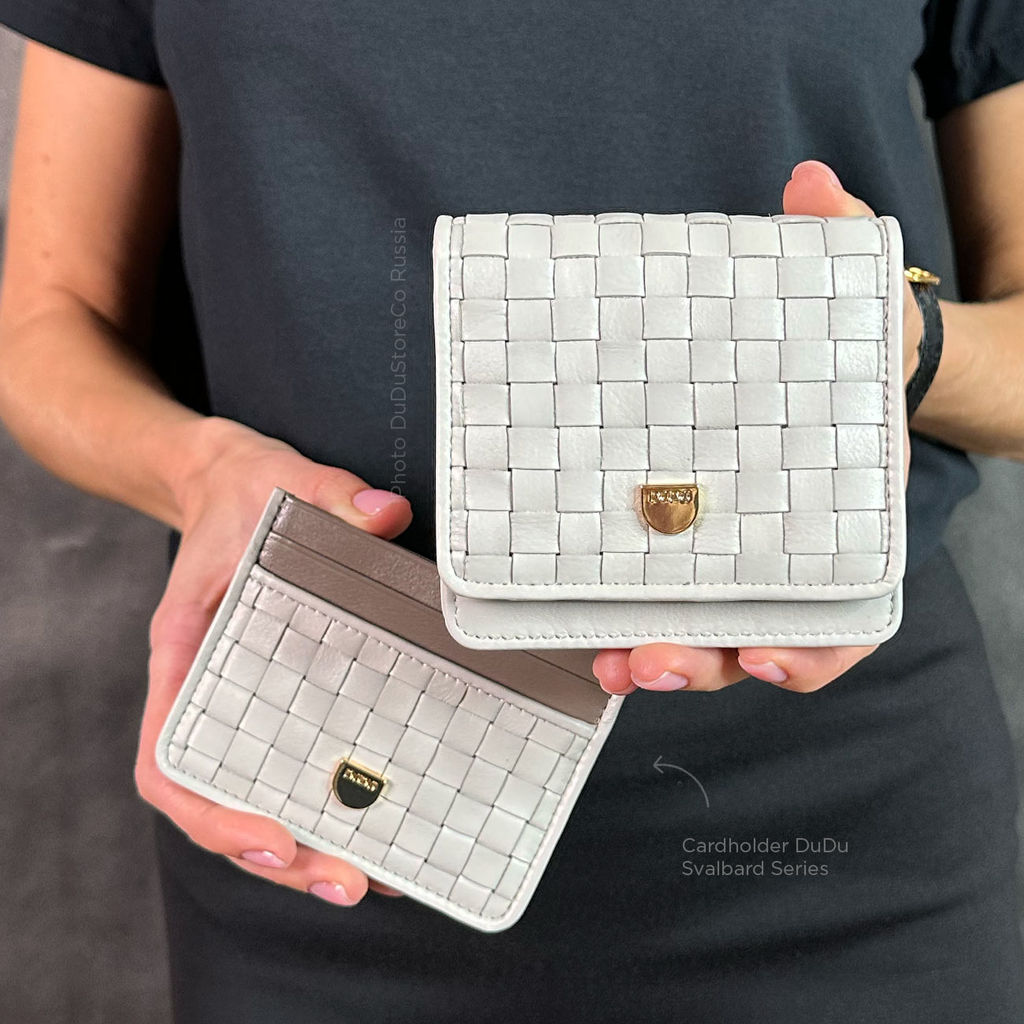 Итальянский кожаный кошелек DuDu серии Flores | жемчужный серый - Dudubags фото 7