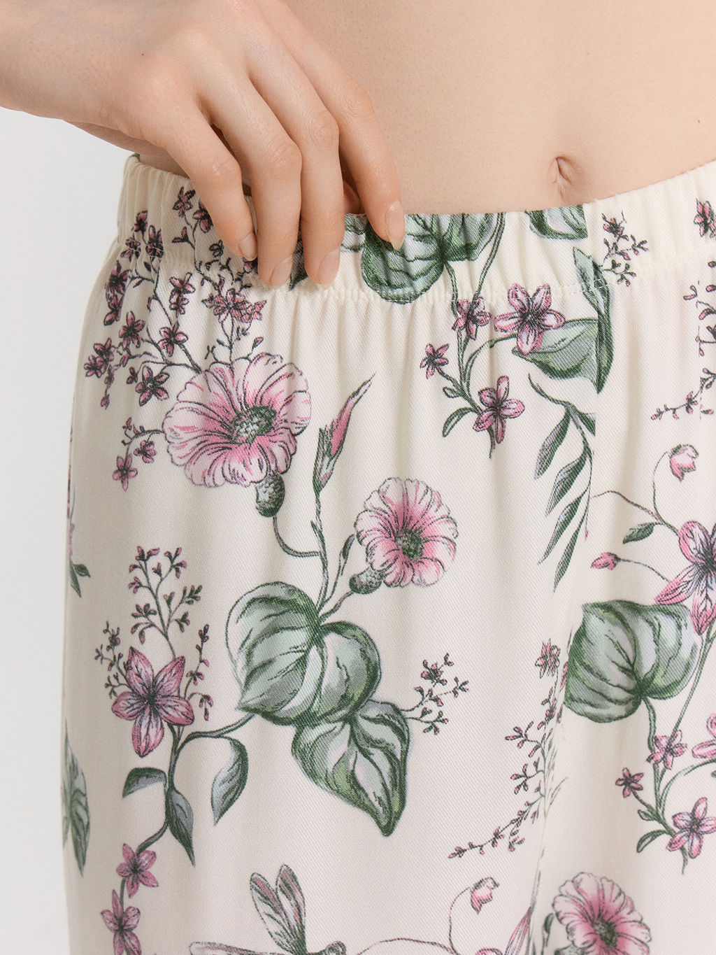 КОМПЛЕКТ ЖЕНСКИЙ (ЖАКЕТ, БРЮКИ) - Mark formelle фото 7