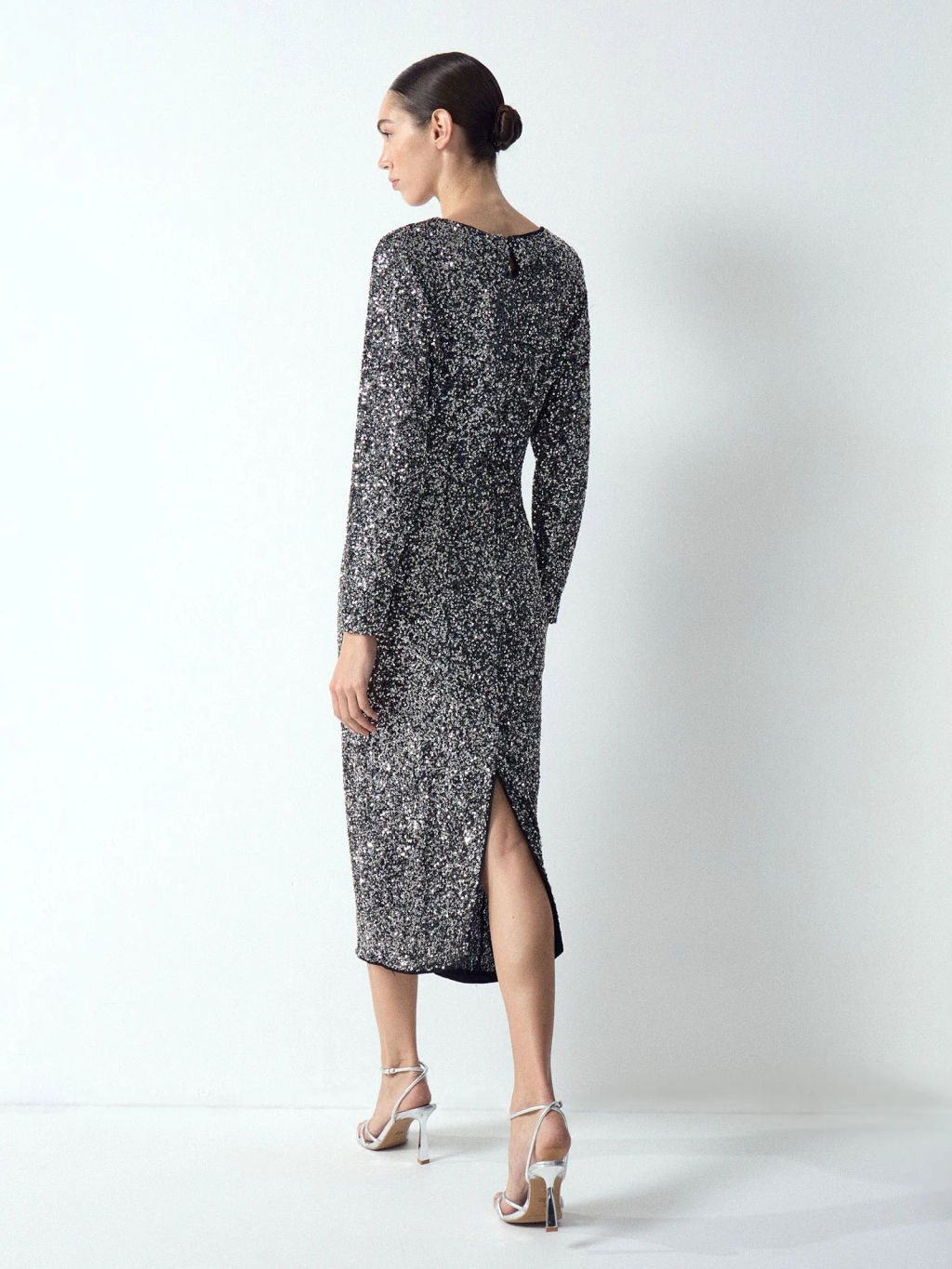 EMKA // Платье миди с пайетками  фото 4