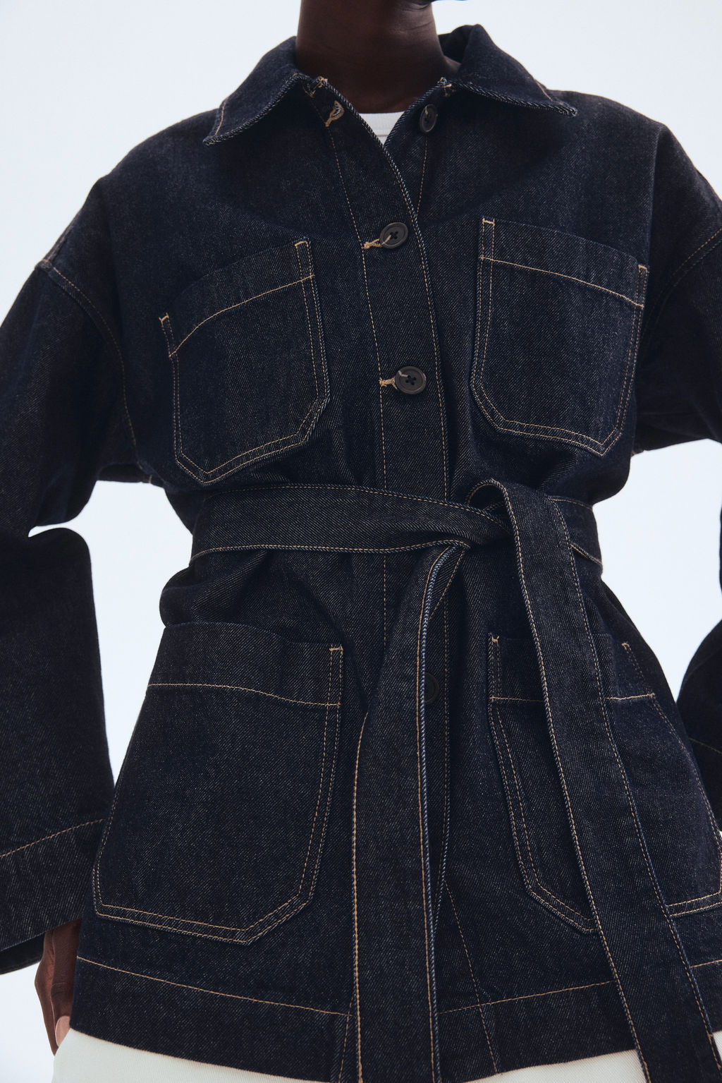 Chaqueta denim con cintur?n de anudar - H&m фото 6