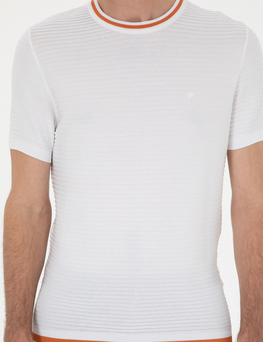 Белая приталенная трикотажная футболка с круглым вырезом - Cacharel фото 6