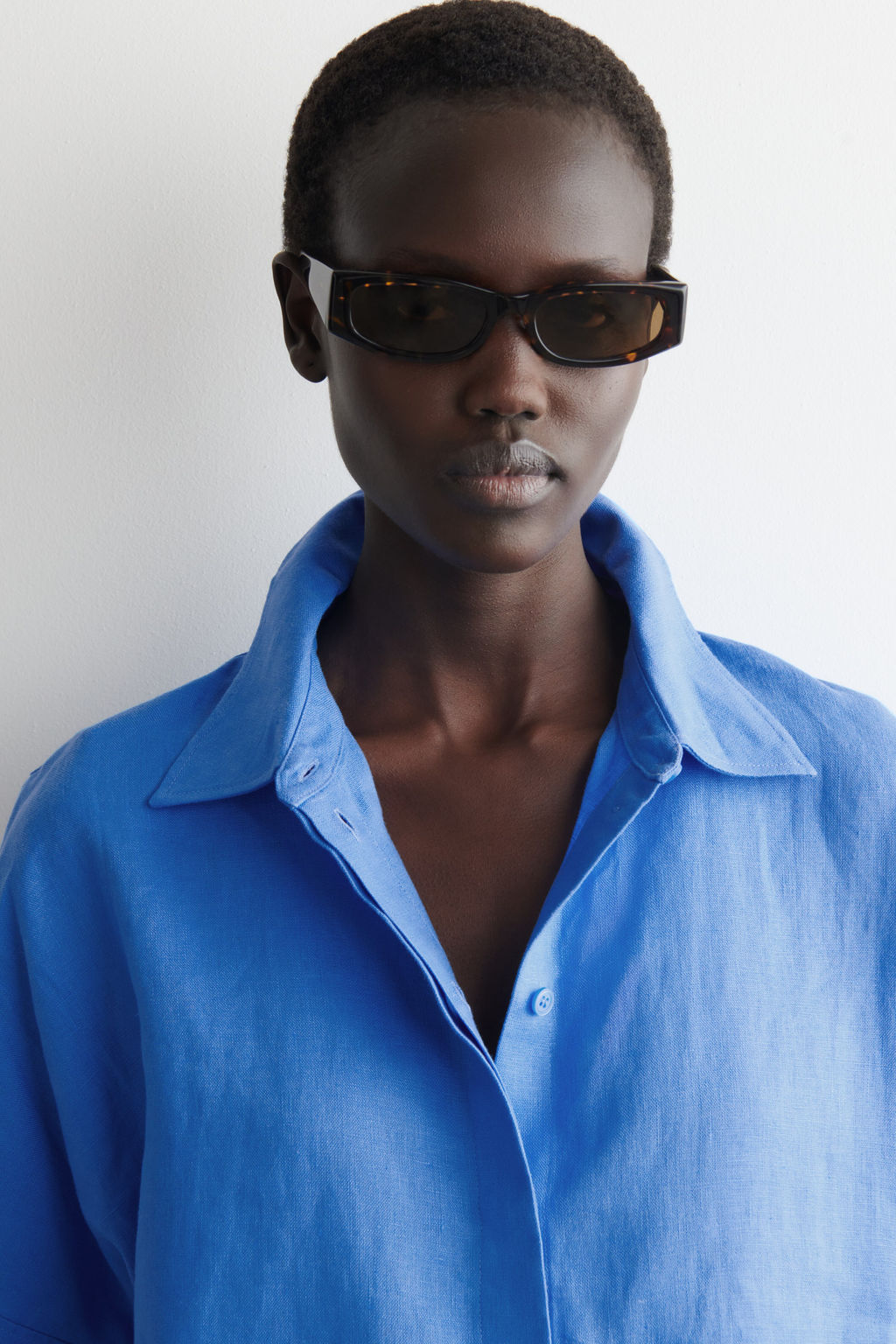 CAMISA DE LINO OVERSIZE DE MANGA CORTA - H&m фото 2