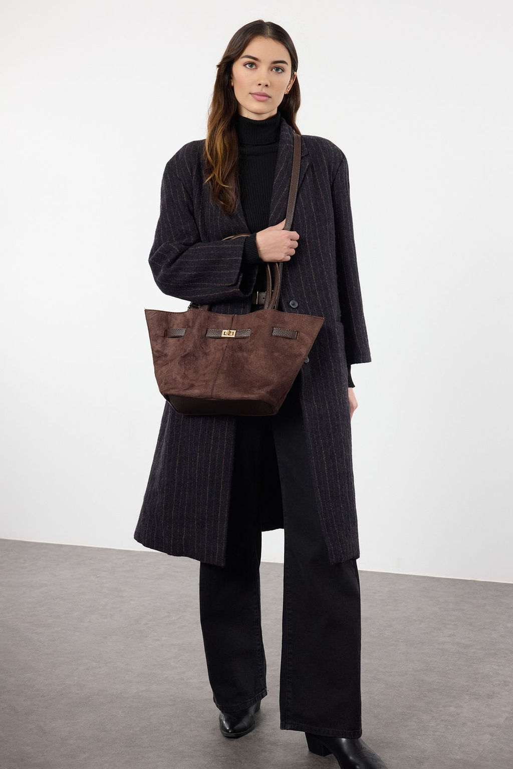 Koyu Kahverengi Yumusak Suet Tutma Sapl? Ve Capraz Ask?l? Tote Kad?n Omuz Canta TAKAW25OC00013 - Trendyolmilla фото 5