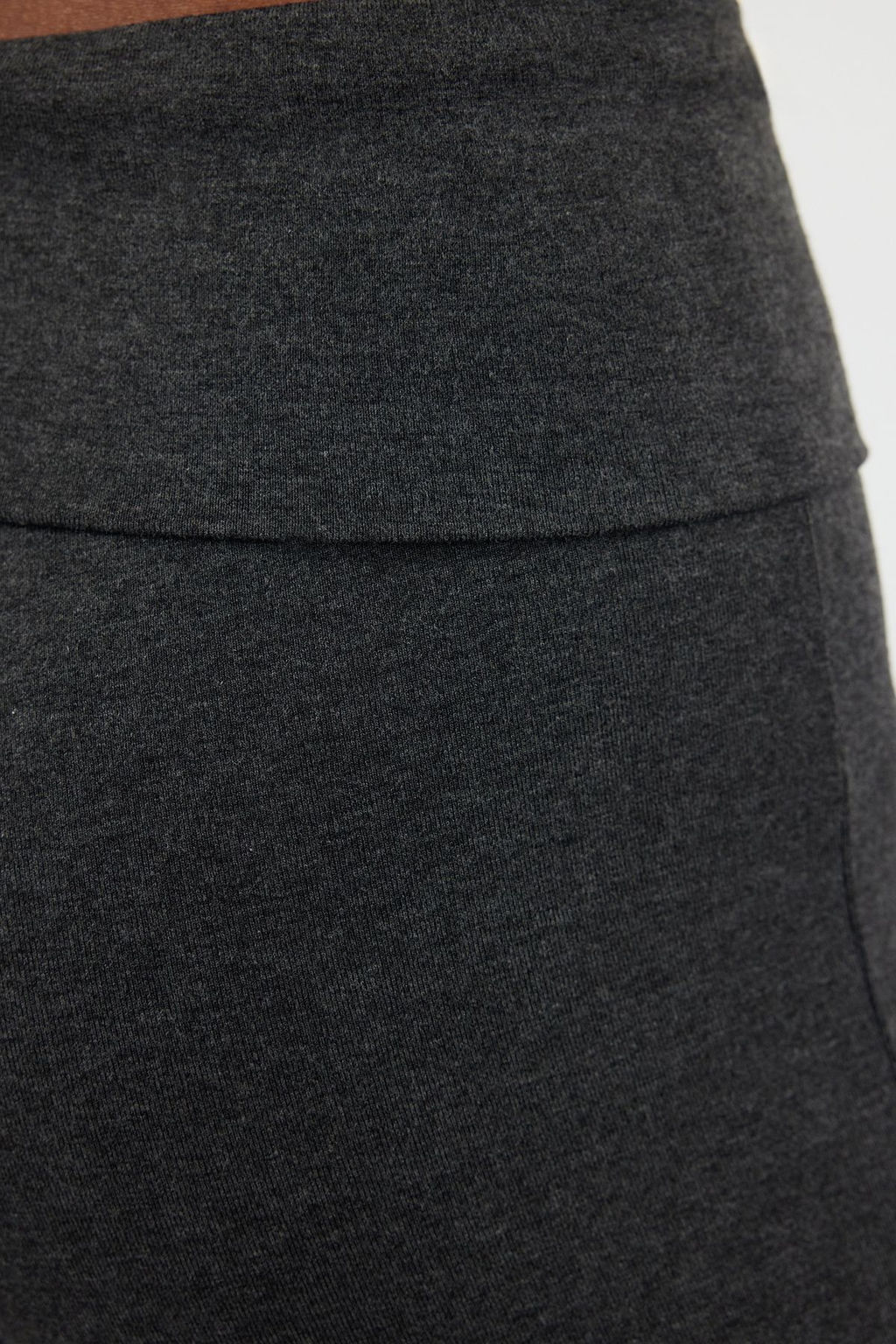 TRENDYOLMILLA Antrasit Melanj Flare/Ispanyol Paca Bel Detayl? Esnek Interlok Orme Pantolon TWOAW25PL00005 фото 10