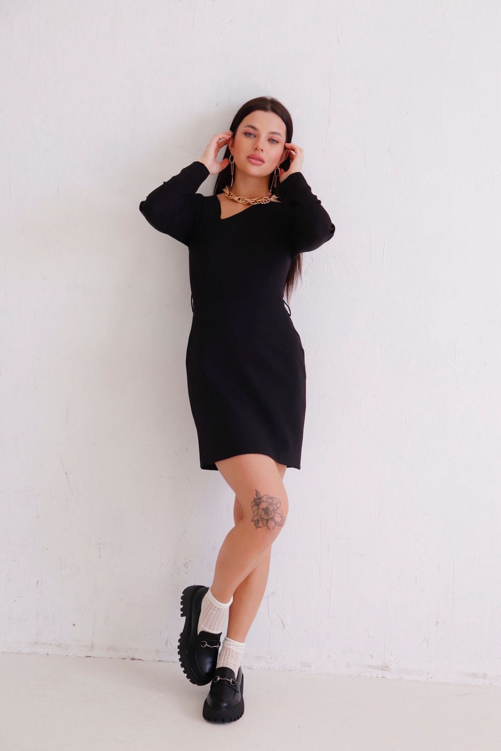 Платье чёрное с асимметричным вырезом - Martichelli фото 15