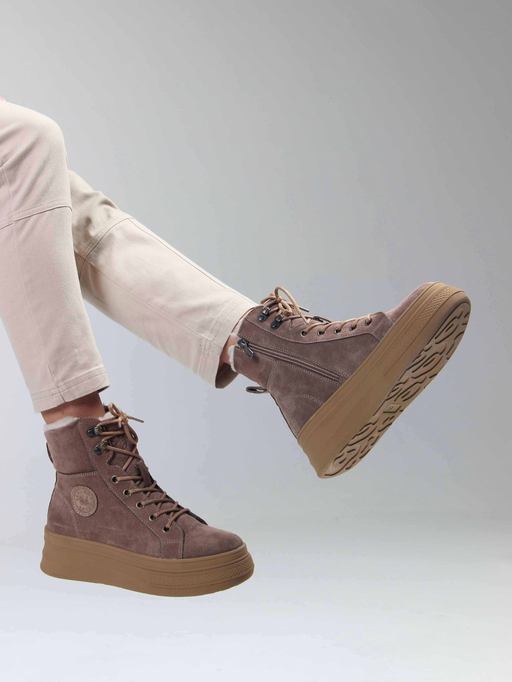 Ботинки 219.warmbr. капучино замша/Байка