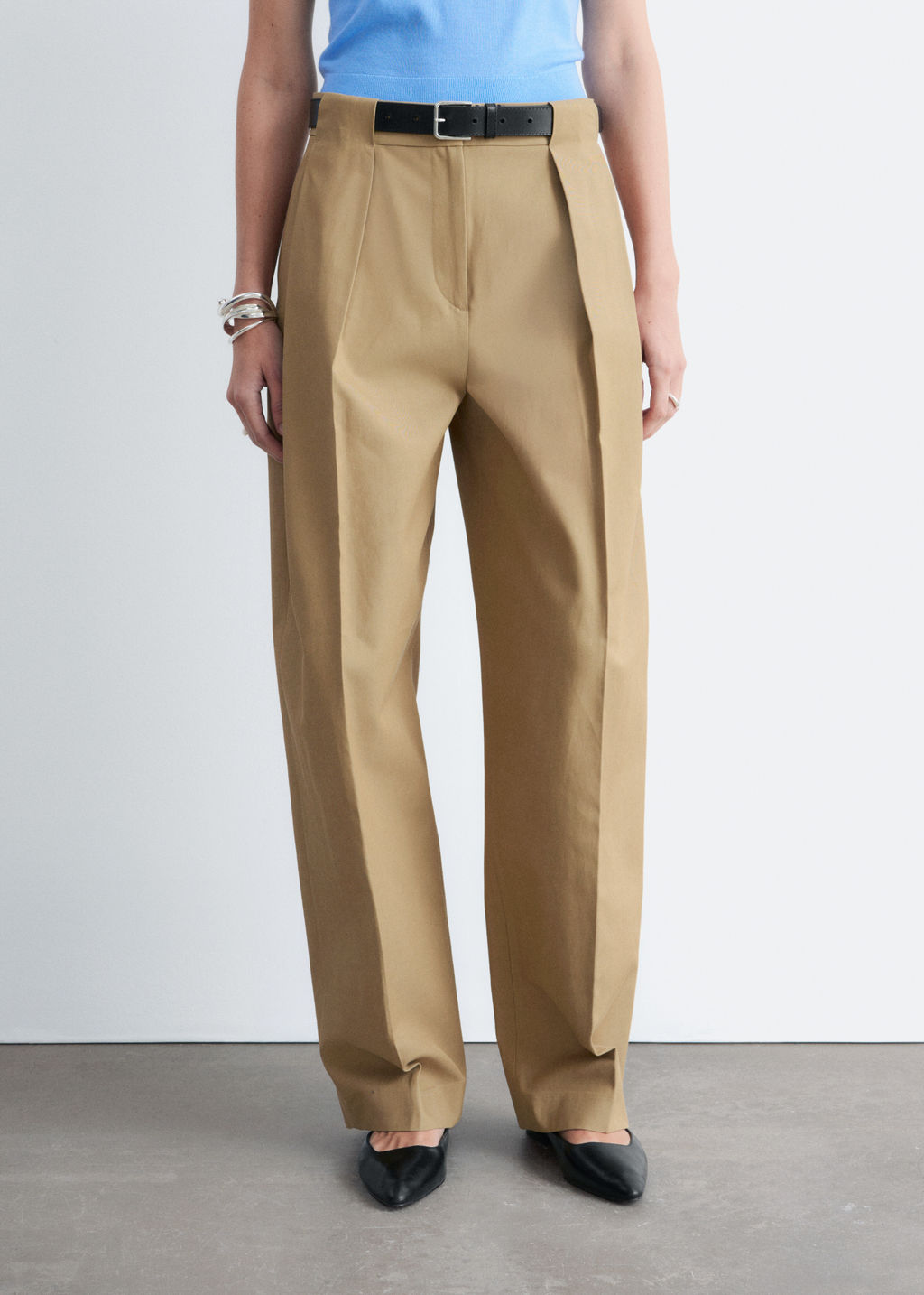 Pantalones plisados de perneras anchas - H&m фото 3