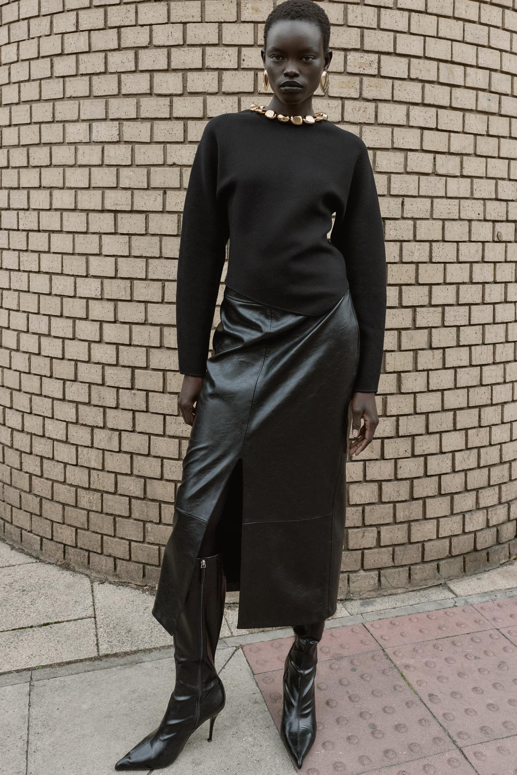 KNIT JUMPER WITH BEADED NECKLINE