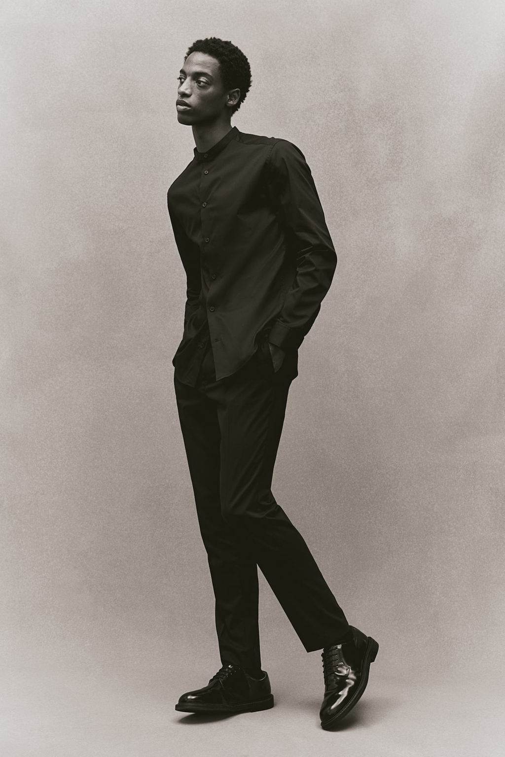 Camisa con cuello mao Slim Fit - H&m фото 2