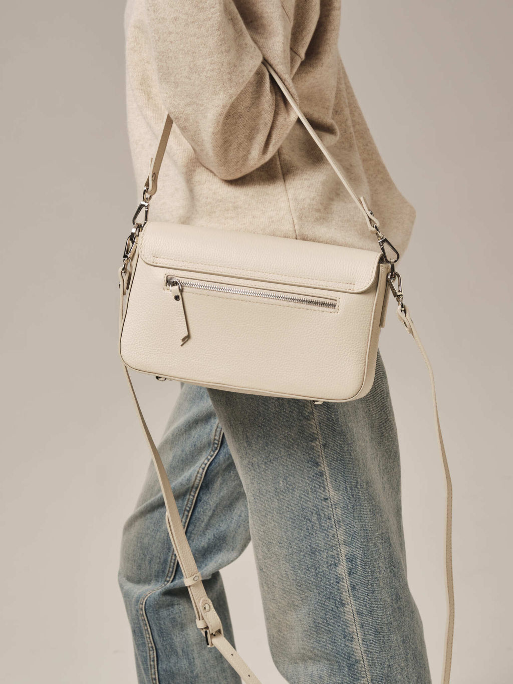 Кожаная сумка Rosie DBR 31158 светлый крем фото 6