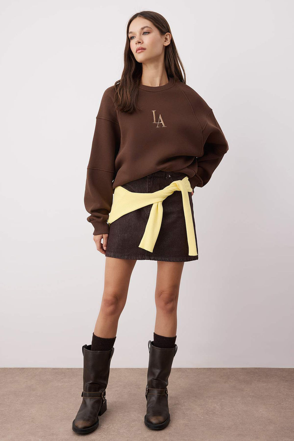 Kahverengi Bisiklet Yaka Regular Fit Nak?sl? Kal?n Ici Polarl? Orme Sweatshirt TWOAW24SW00199