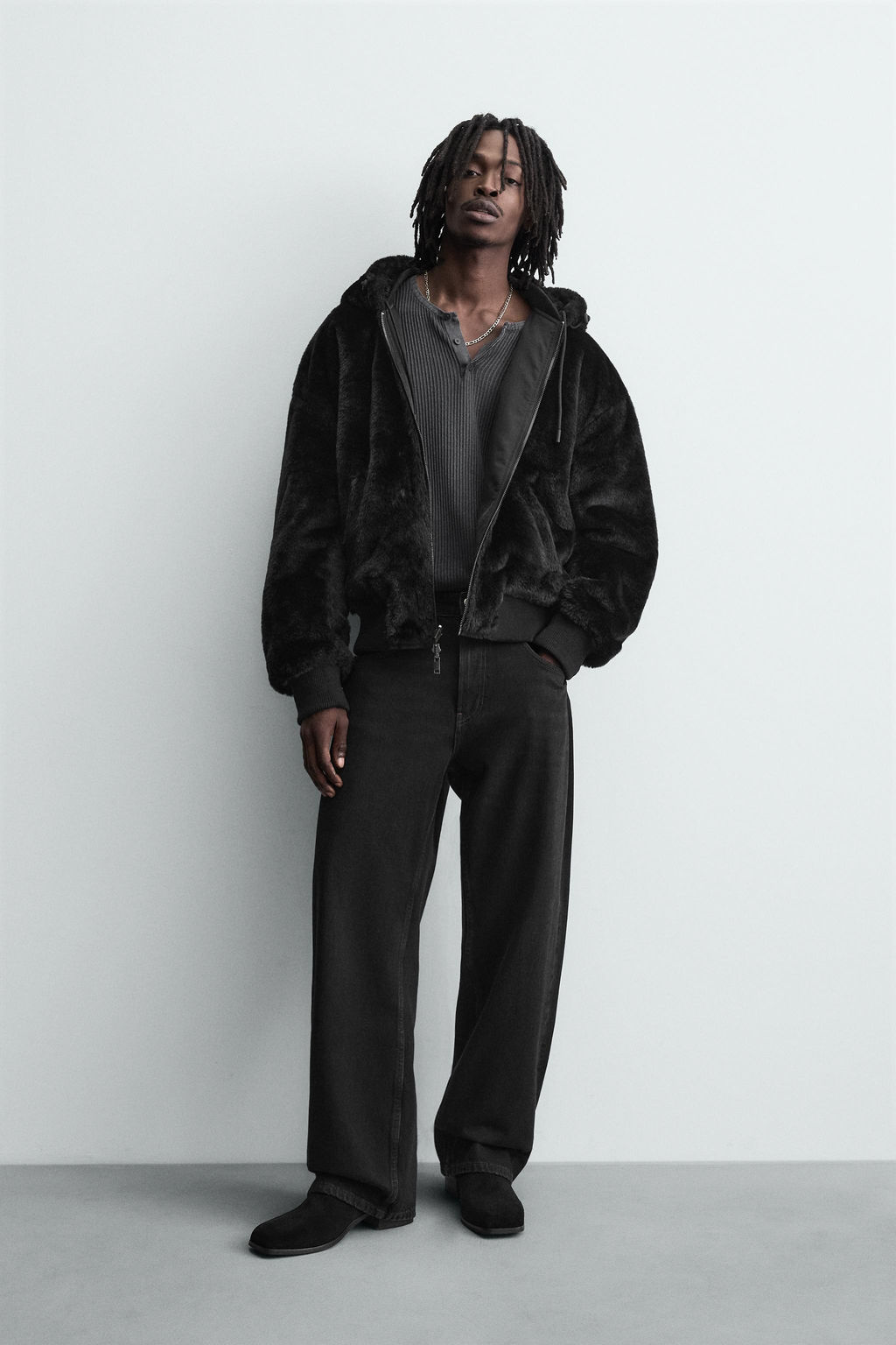 REVERSIBLE FAUX FUR BOMBER JACKET - Zara фото 11