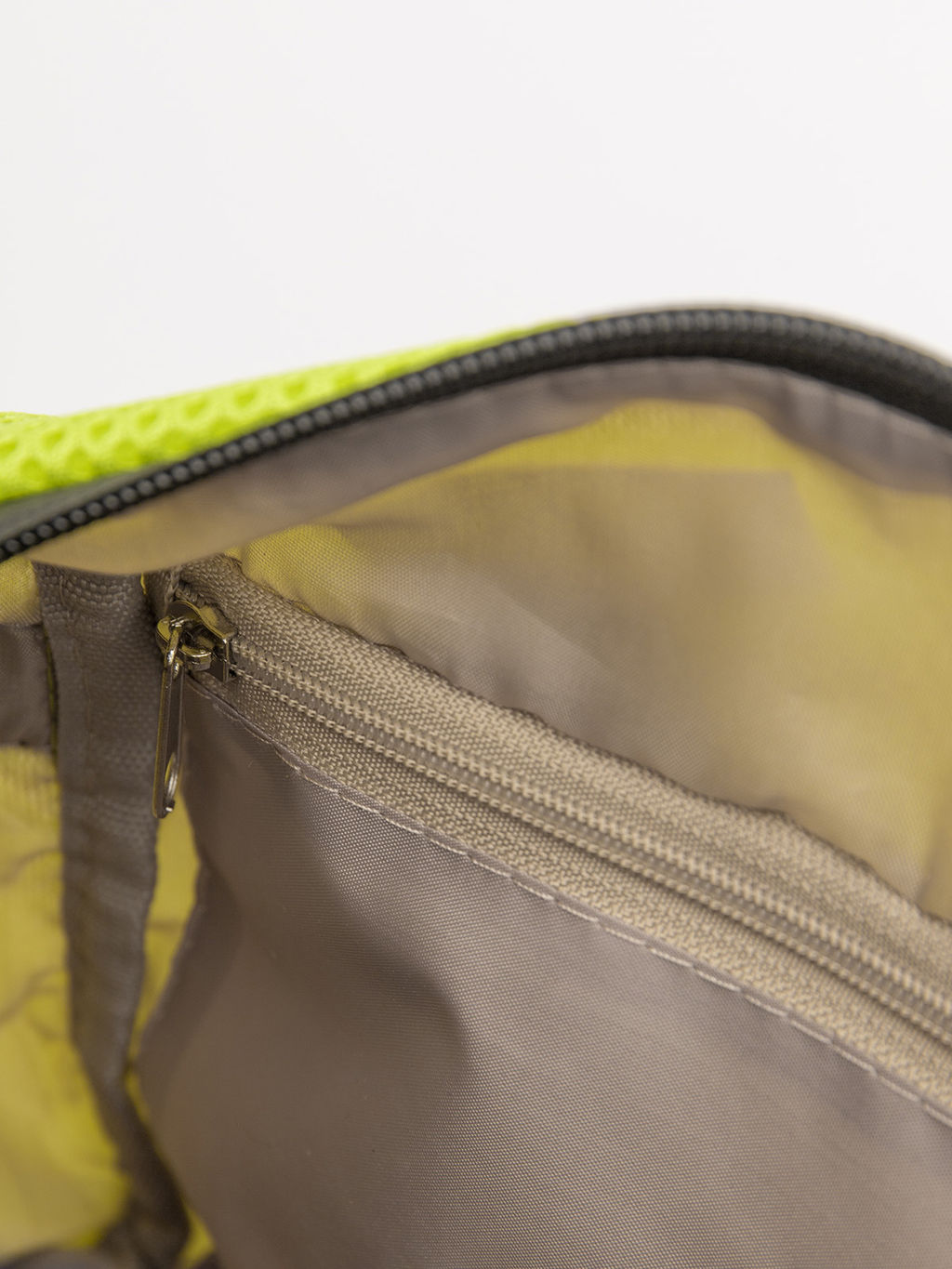 V79 43 32 Сумка женская