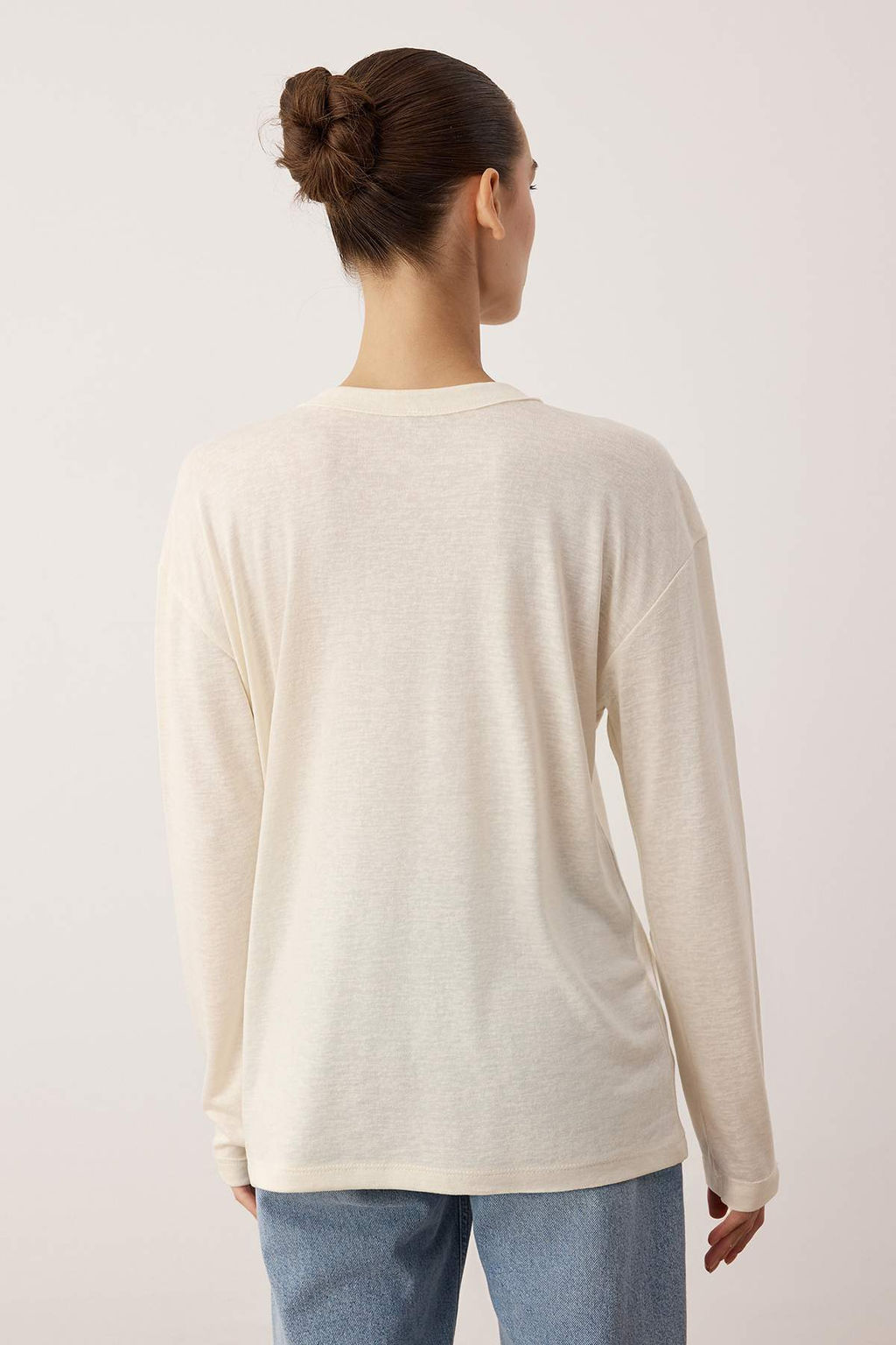 Wardrobe Essentials Kahverengi Bisiklet Yaka Relaxed/Rahat Kal?p Orme T-shirt | TWOAW26TS00010 - Trendyolmilla фото 10