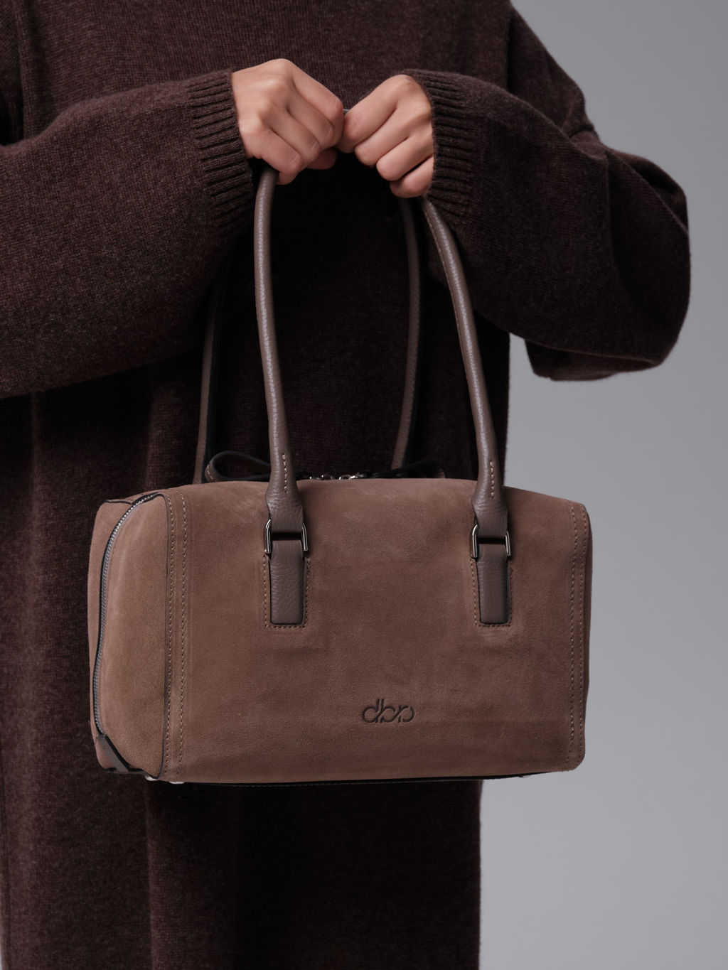 Замшевая сумка Cube DBR 31333 серо-коричневый  фото 2