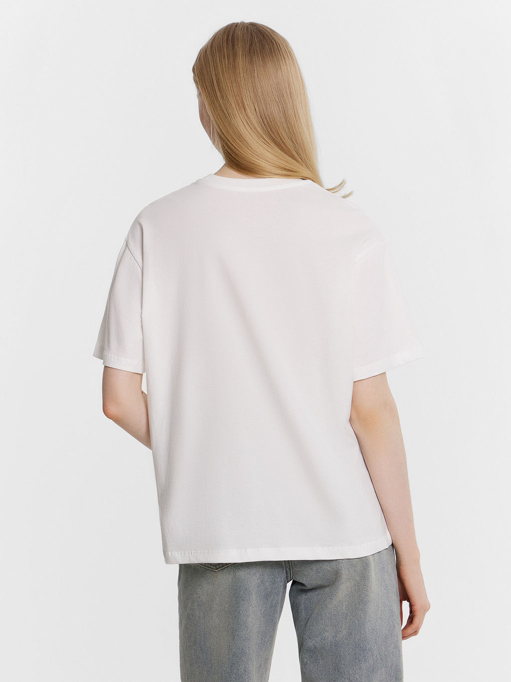 Футболка женская белая с золотистой отделкой белый +печать6 112678 - Mark formelle фото 4