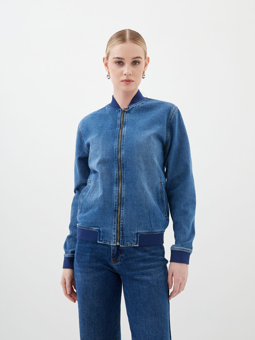 Женский Бомбер - Mossmore фото 49