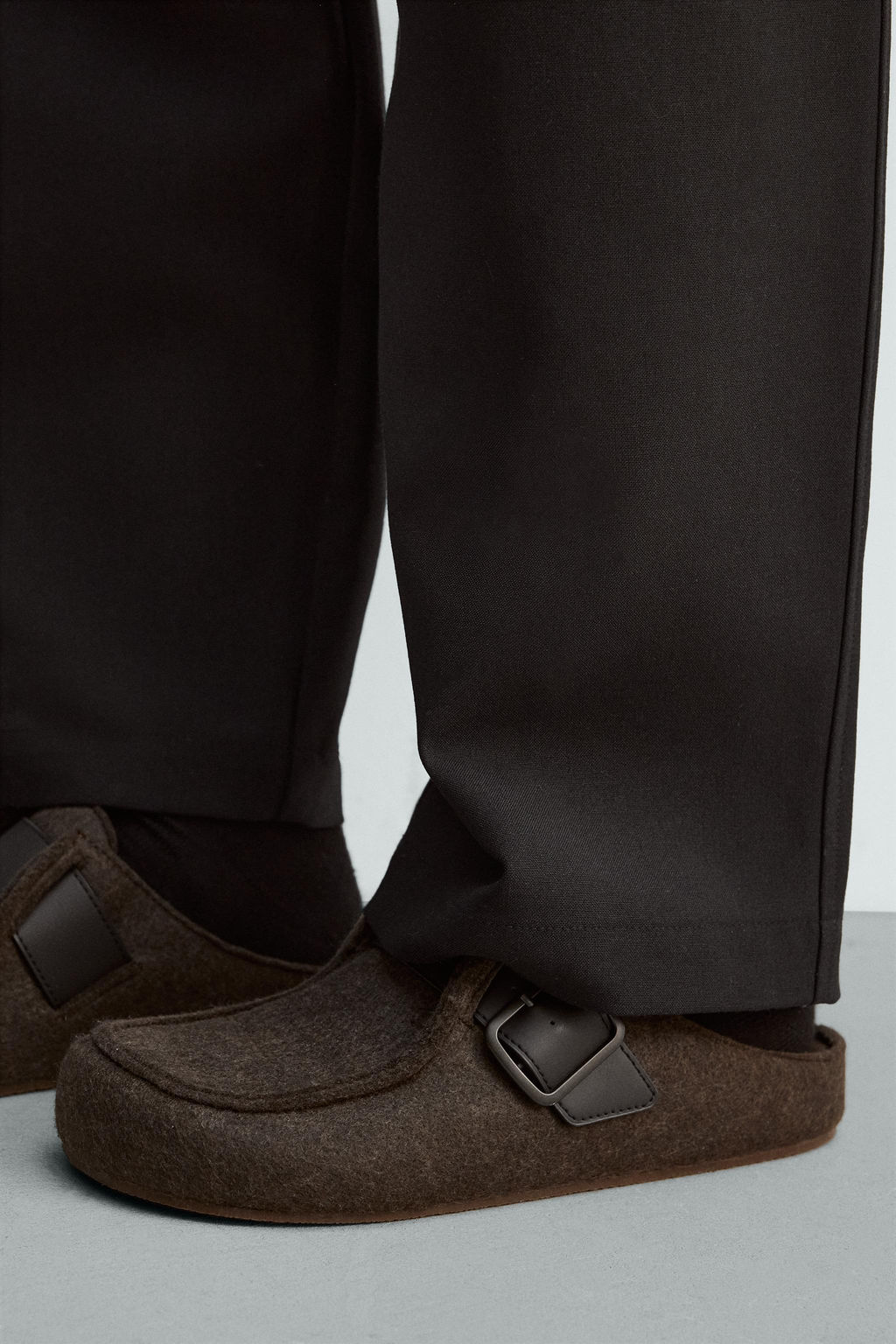 BUCKLED CLOGS - Zara фото 10