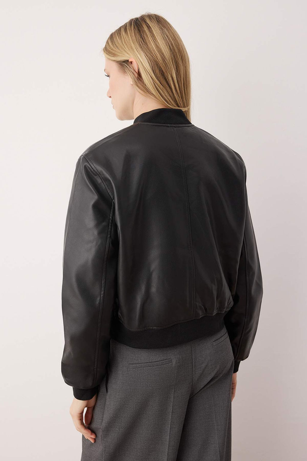 Siyah Regular Kal?p Suni Deri Bomber Ince Ceket Mont TWOAW26MO00084 - Trendyolmilla фото 14