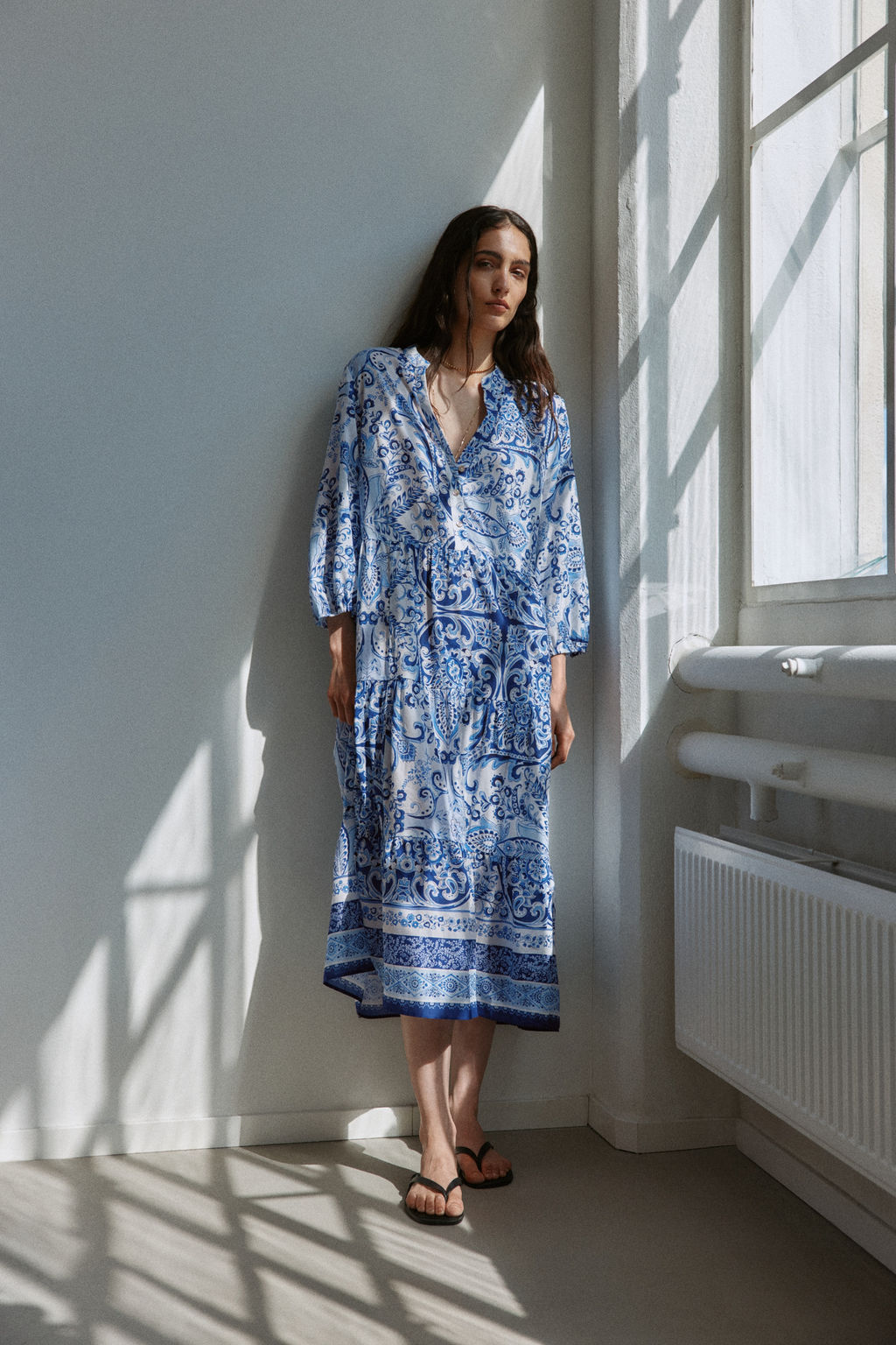 Vestido escalonado de corte midi - H&m фото 9