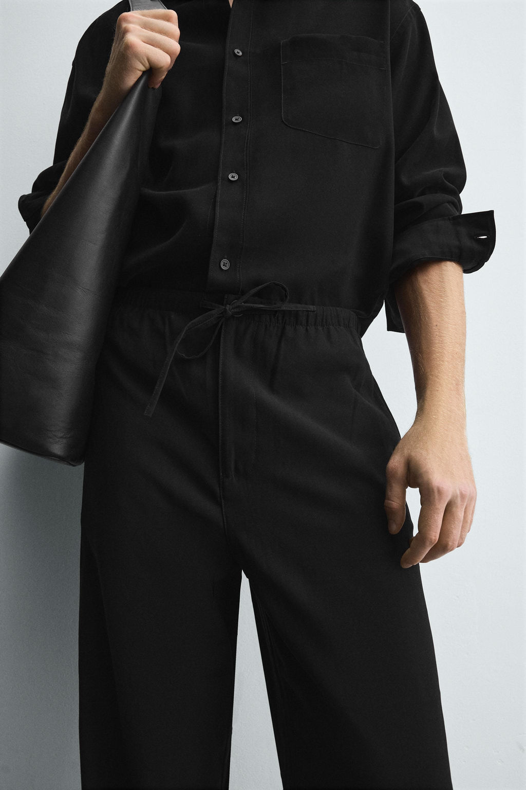 RELAXED FIT FLOWING TROUSERS - Zara фото 5