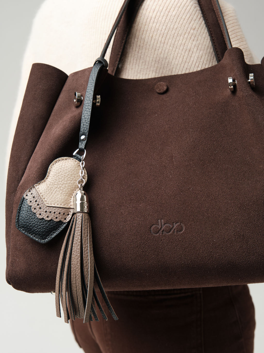 Замшевая сумка с матрешкой Vasilisa DBR 31210 коричневый шоколад фото 10