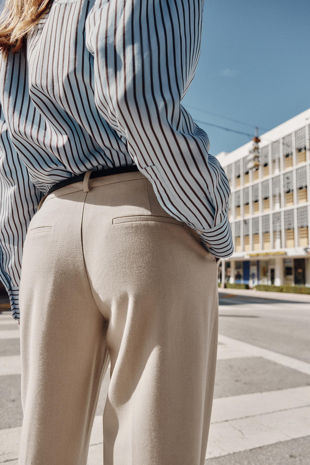 PANTAL?N RECTO CINTUR?N / Beige