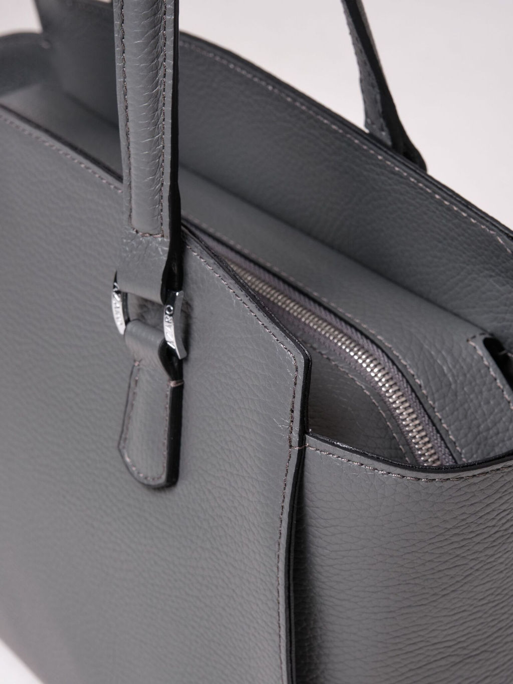 Сумка кожаная Azaro 30690 хром