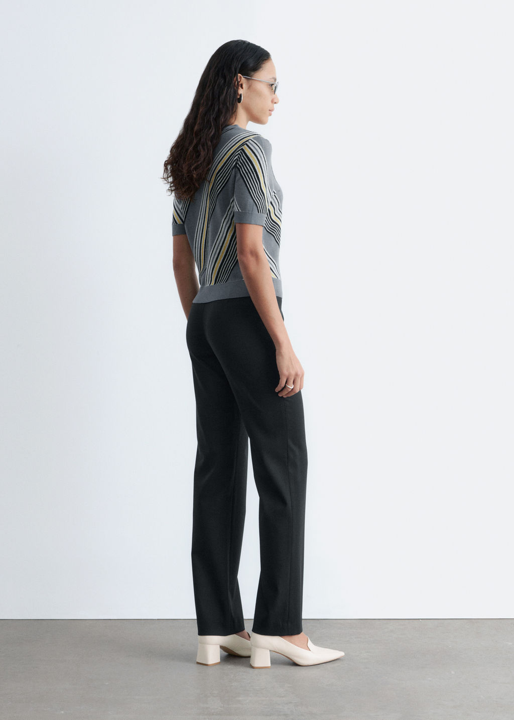 Pantalones de lana de perneras rectas - H&m фото 7