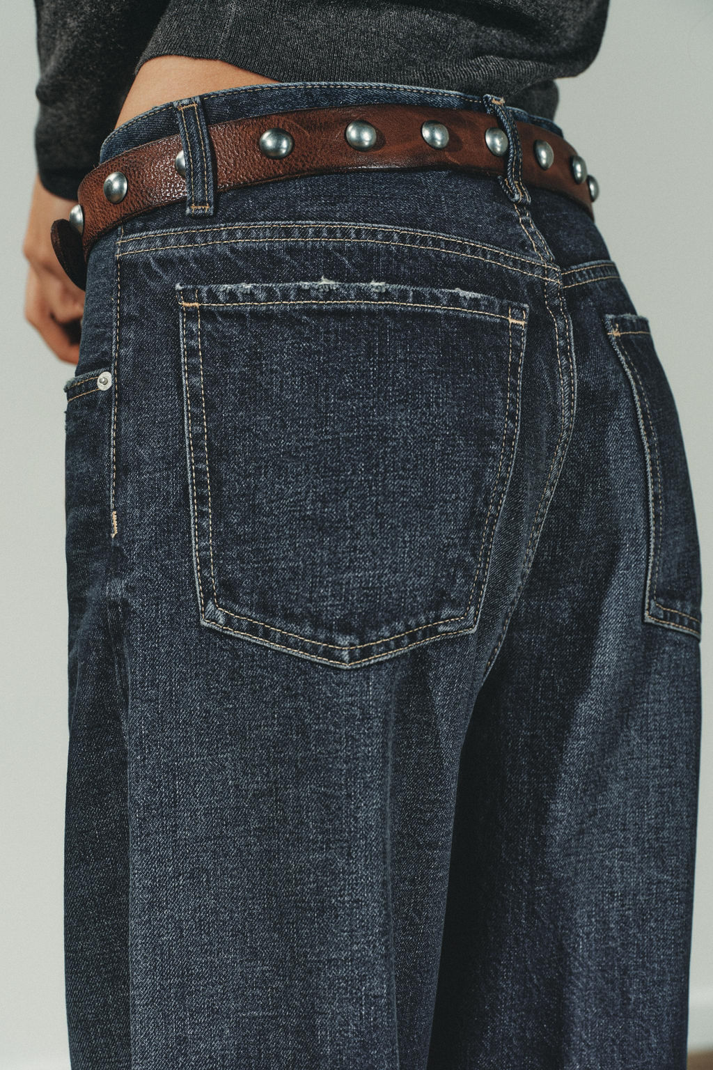 TRF MID-WAIST RIPPED BAGGY JEANS - Zara фото 6