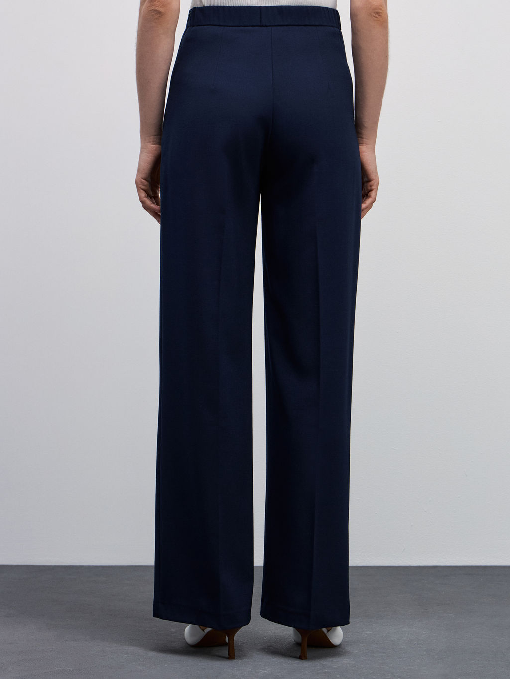 Прямые брюки из вискозы с эластичной талией / Zarina  фото 4