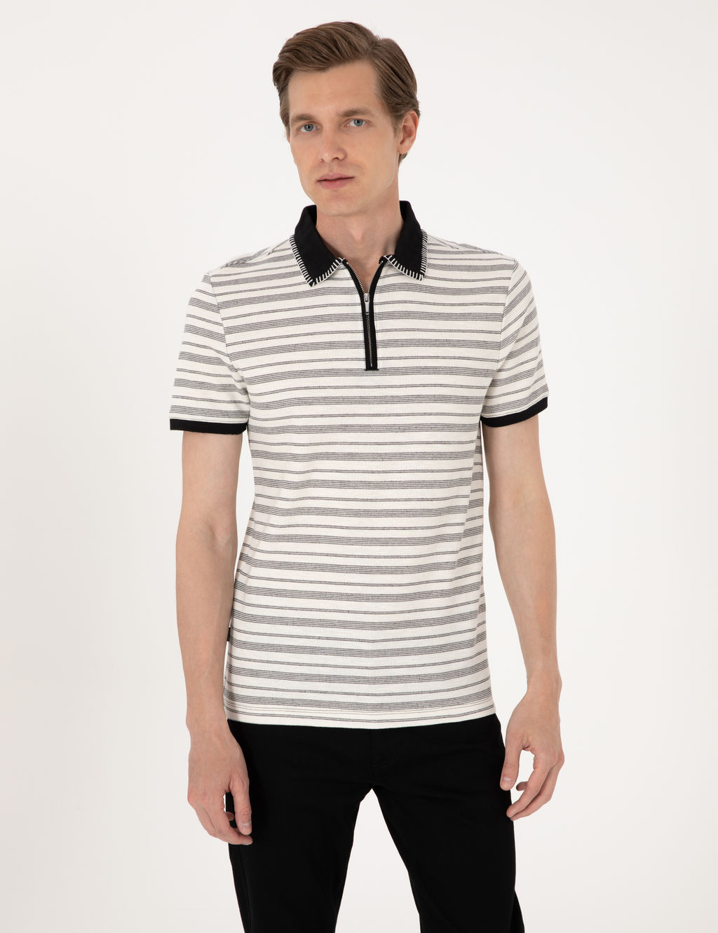 Bej Slim Fit Ti__rt