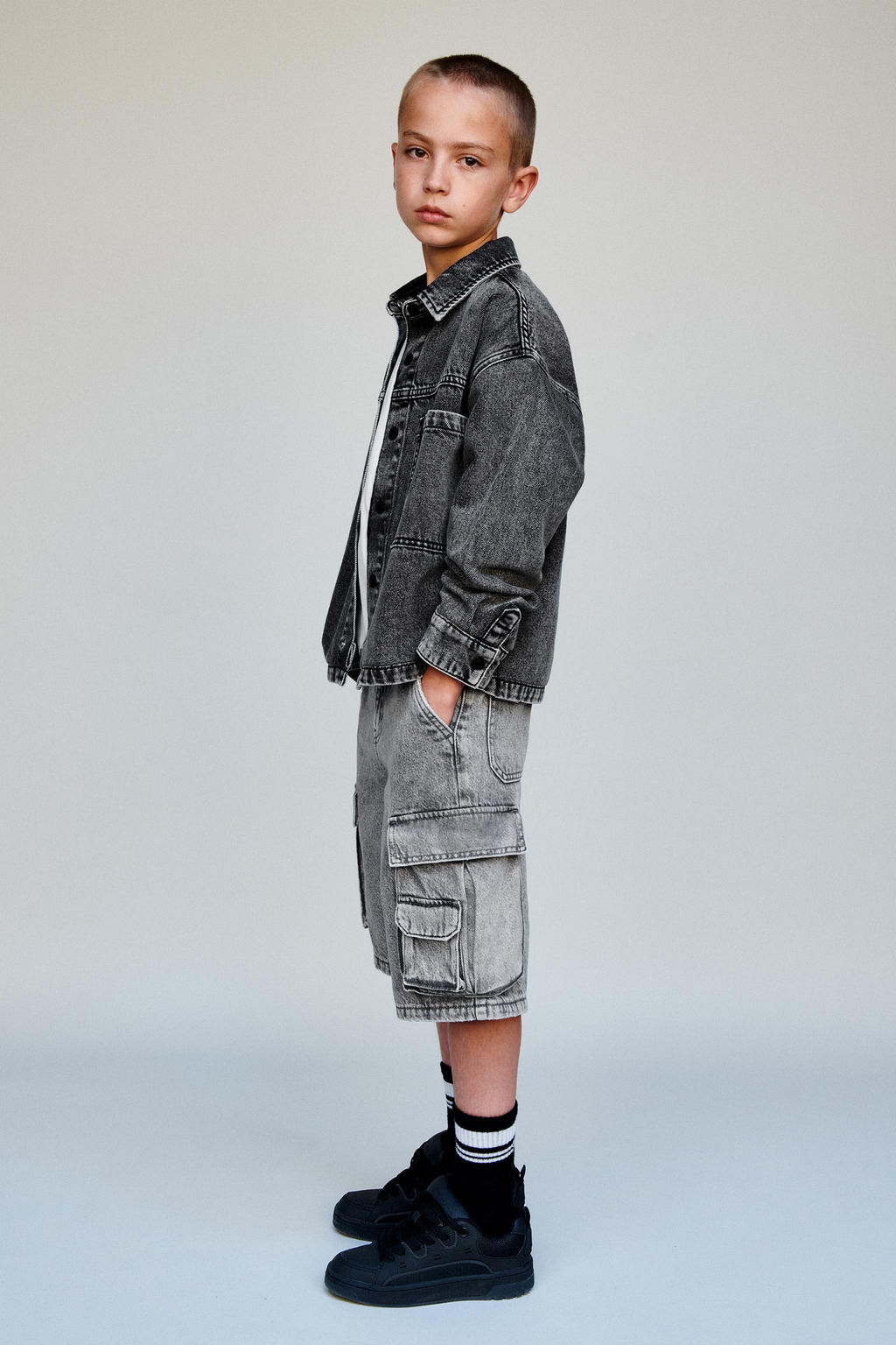 EMBROIDERED DENIM OVERSHIRT - Zara фото 5