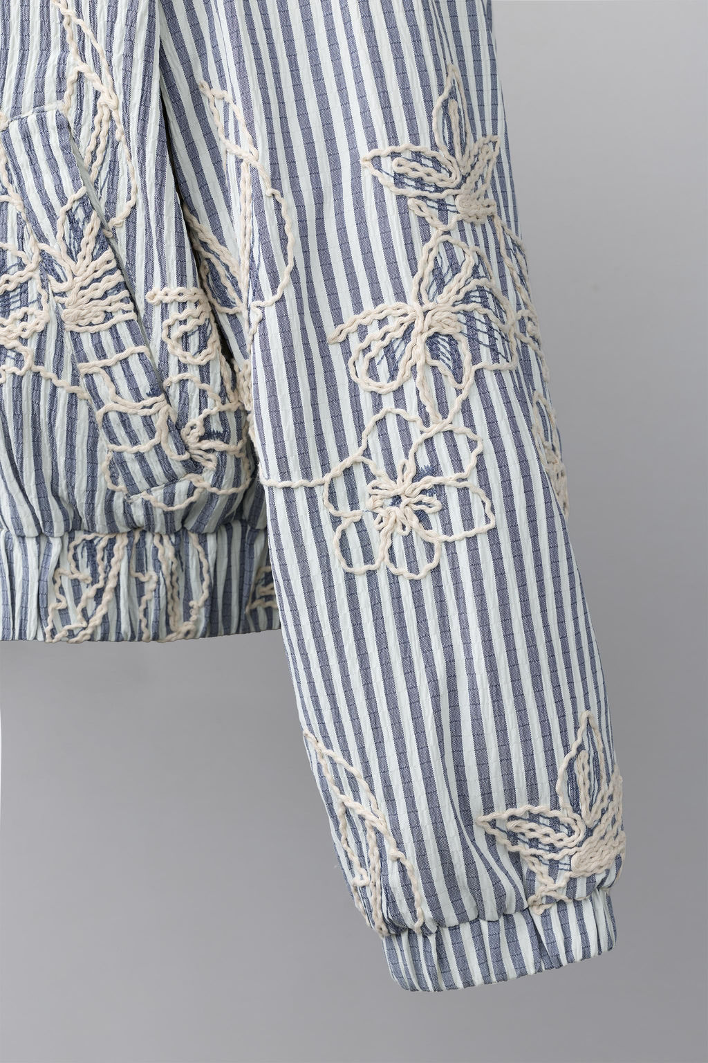 CAZADORA BOMBER RAYAS BORDADA / Azul / Blanco - Zara фото 6