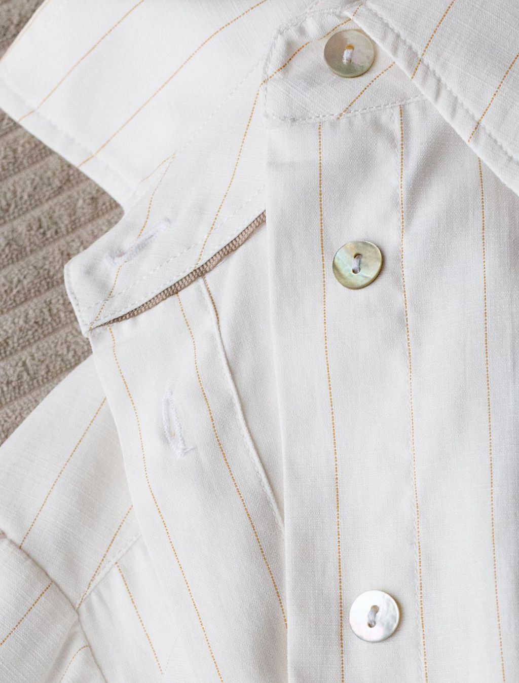 Блузка свободного силуэта в тонкую полоску из хлопка с добавлением льна - Vilatte фото 2