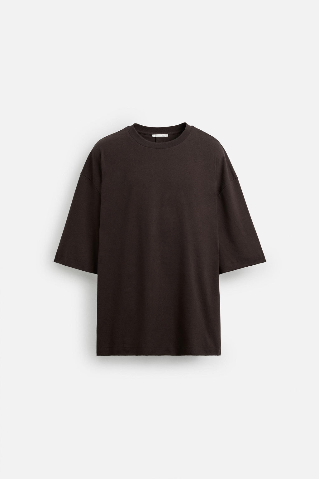 OVERSIZED FIT T-SHIRT