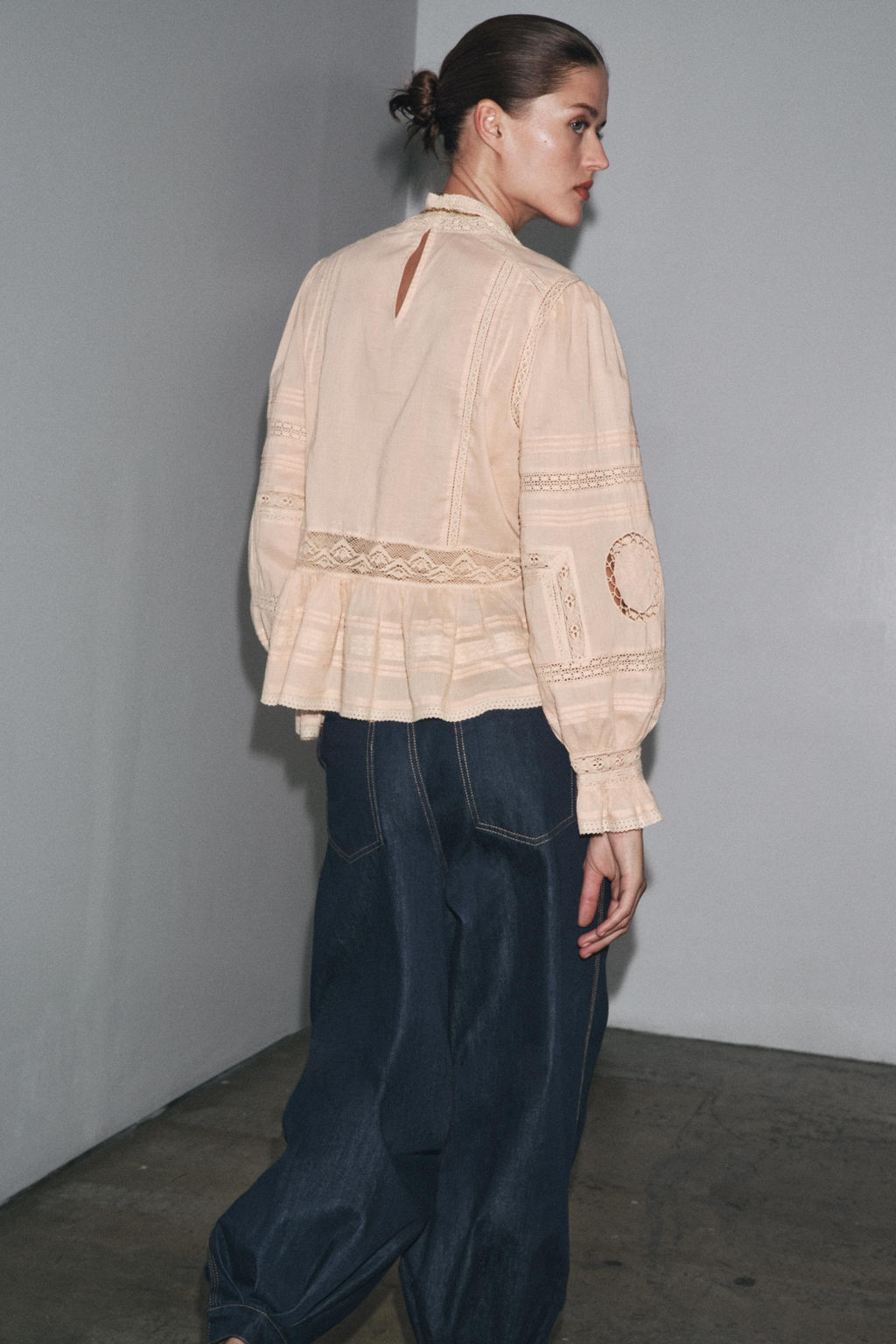ZW COLLECTION EMBROIDERED ROMANTIC SHIRT - Zara фото 3