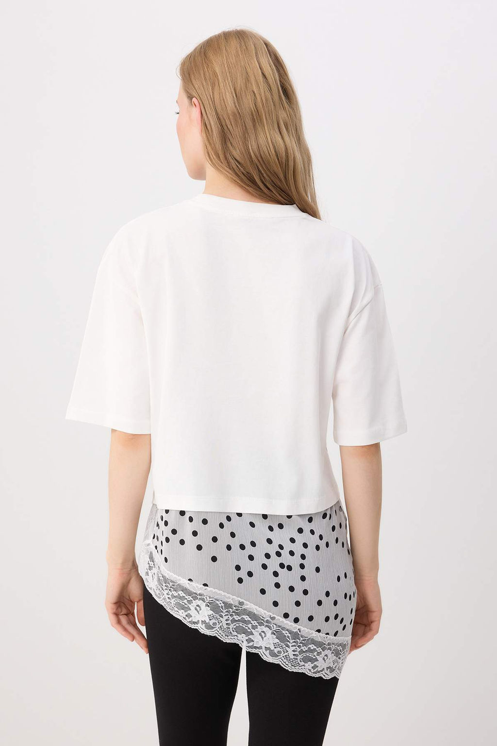 Ekru D_z Oversize/Geni_ Kal_p Puantiyeli Dantel Detayl_ _rme T-Shirt TWOSS26TS00337 - Trendyolmilla фото 4